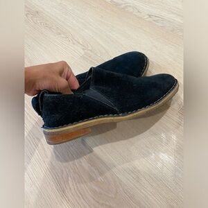 UGG black suede shearling lined slip on loafers 7.5